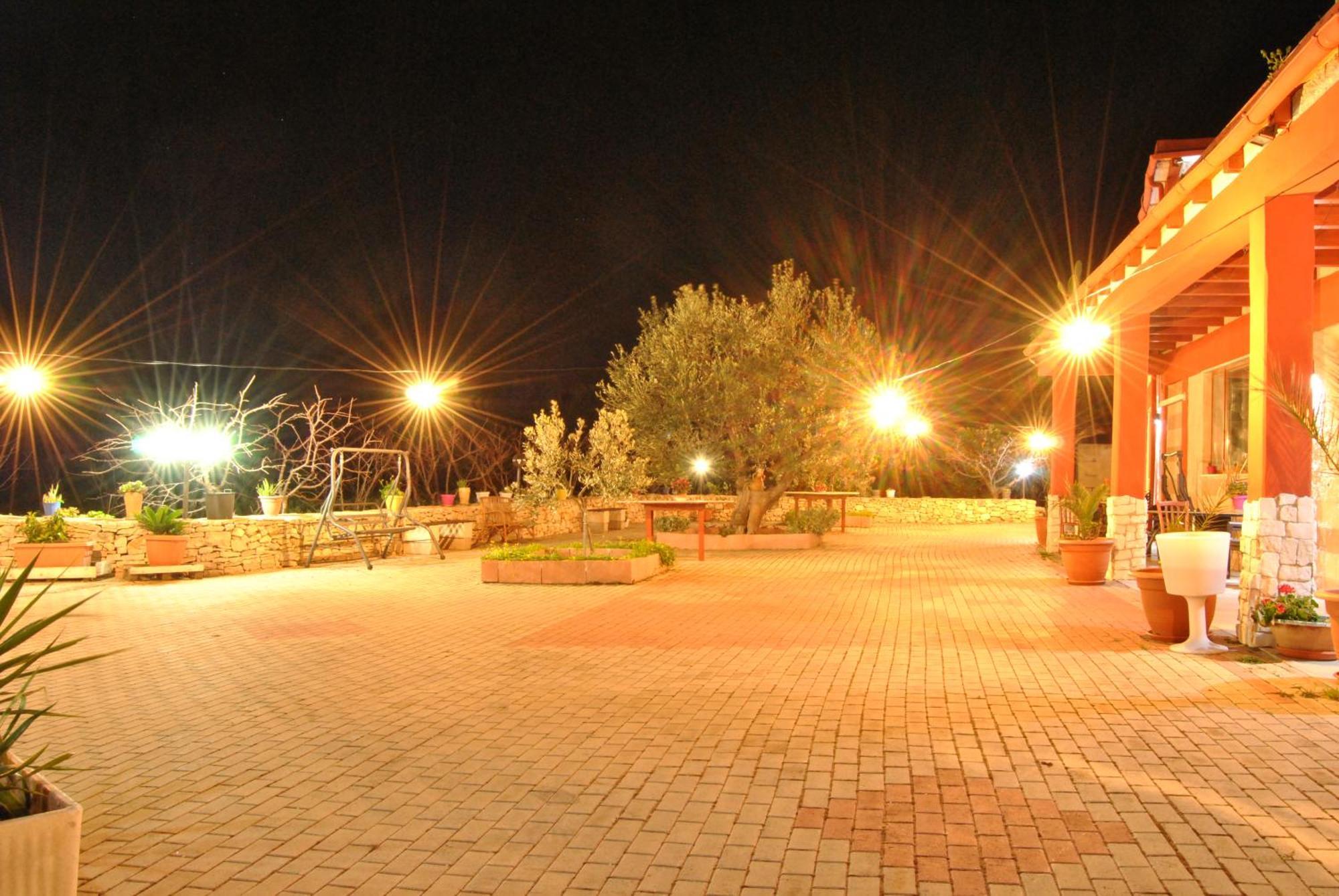 Agriturismo La Ferrovia Molfetta Exterior foto